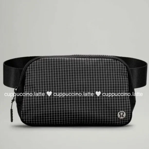 🖤NWT RARE🕸ORIGINAL Lululemon Everywhere Belt Bag in Black/White Grid Pattern